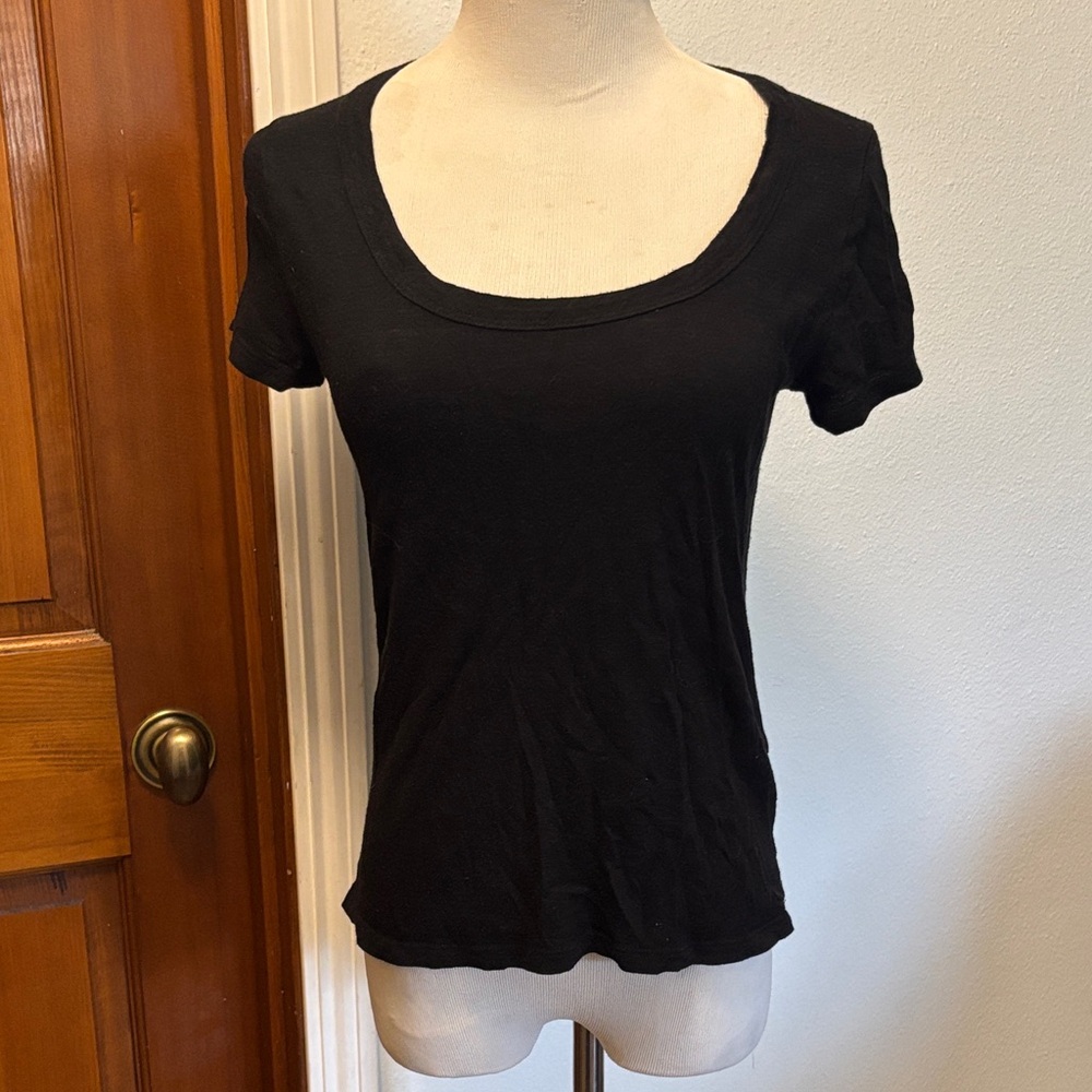 Banana Republic T-Shirt
